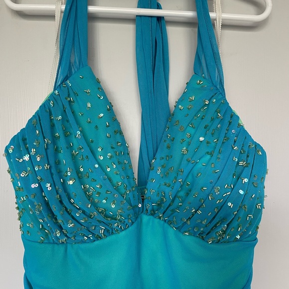 Blue Dress - Picture 2 of 4